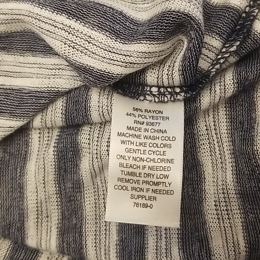 NWT a.n.a womens blouse size 2X - Picture 7 of 10